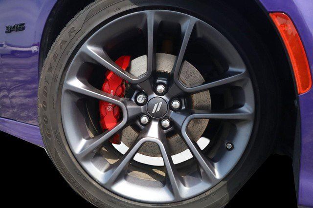 Used 2023 Dodge Charger R/T w/ Plus Group RWD image 3