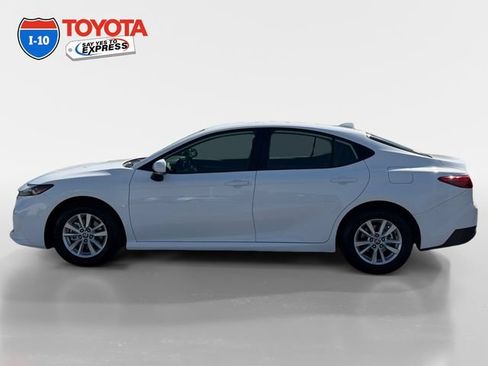 Certified 2026 Toyota Camry LE AWD/4WD image 2