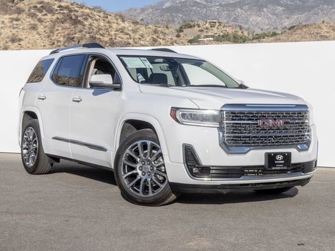 Used 2021 GMC Acadia Denali w/ Denali Ultimate Package AWD/4WD image 6