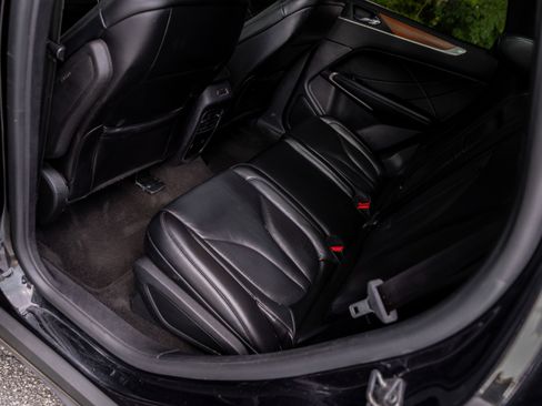 Used 2019 Lincoln MKC Select w/ Select Plus Package image 15