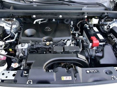 Certified 2021 Toyota RAV4 XLE w/ Convenience Package image 32