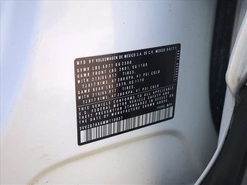 Used 2021 Volkswagen Tiguan SE AWD/4WD image 27