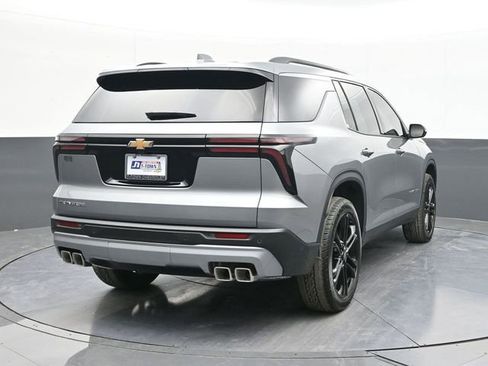 New 2026 Chevrolet Traverse LT w/ LPO, Floor Liner Package image 11