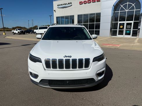 Used 2021 Jeep Cherokee Limited image 8