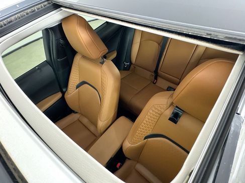 Used 2020 Lexus UX 200 FWD image 27