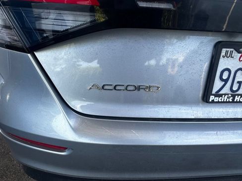 Used 2023 Honda Accord EX image 12