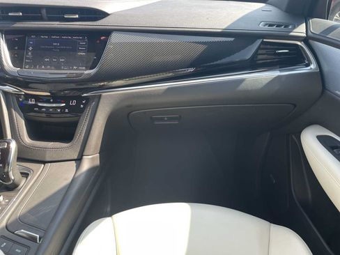 Certified 2023 Cadillac XT6 Sport w/ Technology Package AWD/4WD image 31