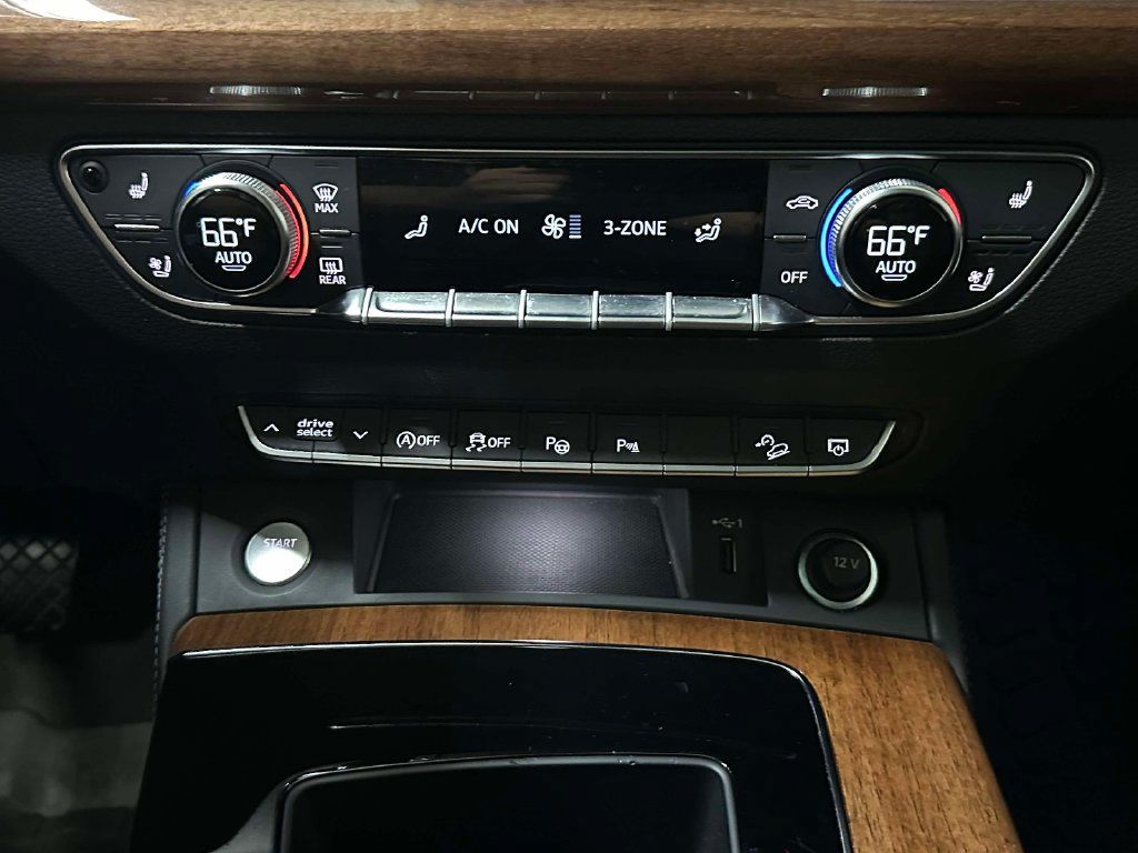 Used 2023 Audi Q5 2.0T Prestige AWD/4WD image 27