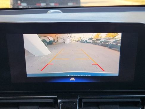 Used 2025 Chevrolet TrailBlazer LT image 15