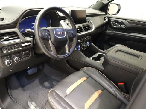 Used 2022 GMC Yukon AT4 w/ Technology Package AWD/4WD image 24