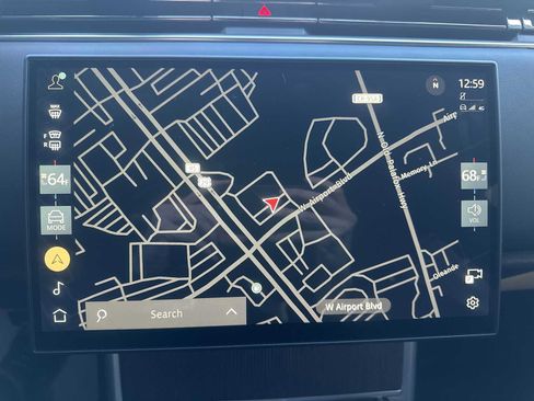 Used 2024 Land Rover Range Rover Autobiography image 13