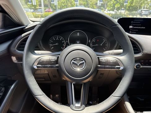 Used 2025 MAZDA MAZDA3 s FWD image 47