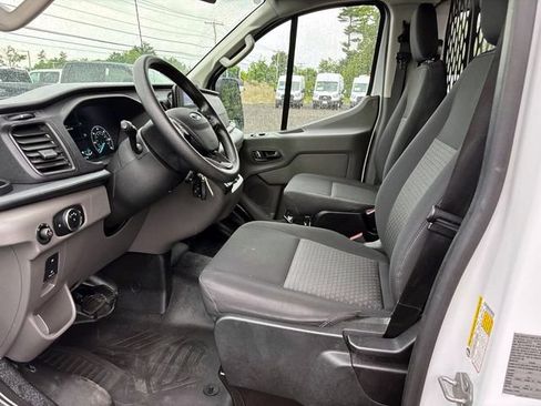 Used 2025 Ford Transit 250 Low Roof w/ Exterior Upgrade Package RWD image 9