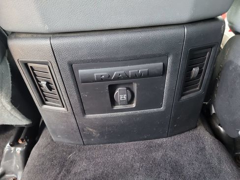 Used 2017 RAM 1500 Big Horn AWD/4WD image 14