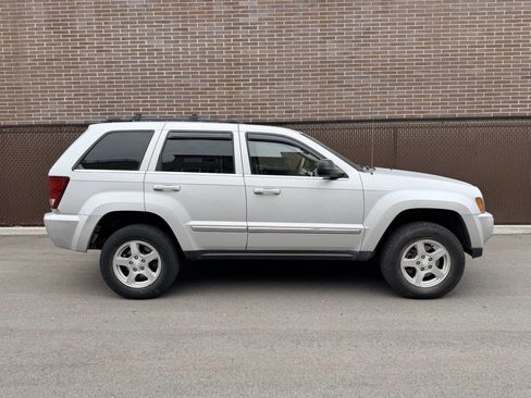 Used 2005 Jeep Grand Cherokee Limited image 5