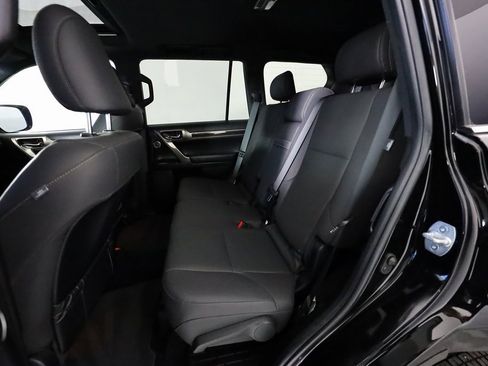 Used 2021 Lexus GX 460 Premium image 15