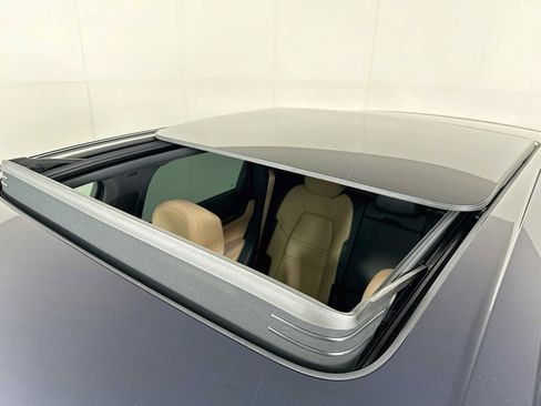 Certified 2024 Porsche Cayenne S AWD/4WD image 23