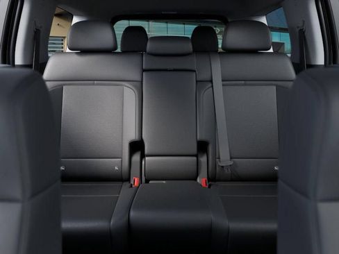 New 2027 Hyundai Santa Fe SE AWD/4WD image 12