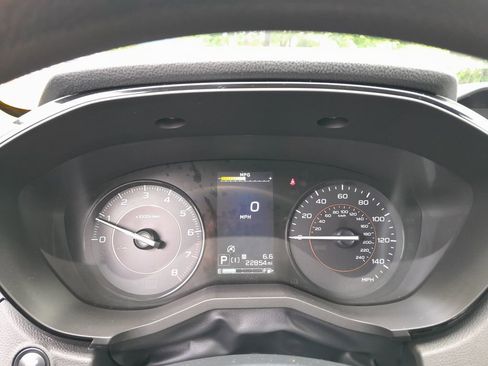 Used 2023 Subaru Crosstrek 2.0i AWD/4WD image 21
