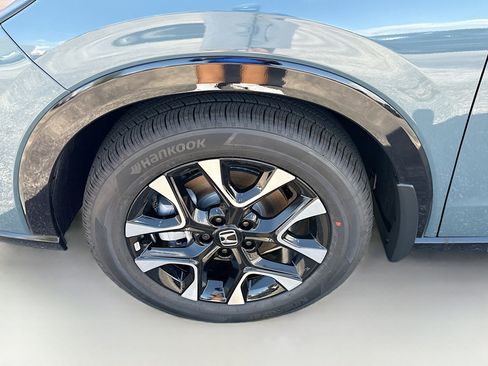 New 2026 Honda HR-V EX-L image 25