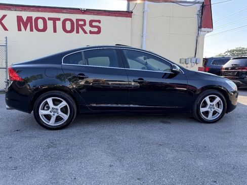Used 2013 Volvo S60 T5 AWD/4WD image 3