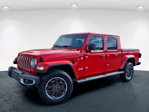 Used 2023 Jeep Gladiator Overland AWD/4WD image 2
