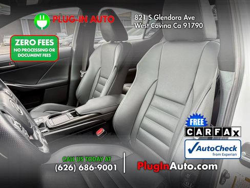 Used 2023 Lexus IS 350 F Sport w/ Navigation Package RWD image 7