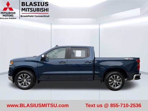 Used 2023 Chevrolet Silverado 1500 LT AWD/4WD image 17