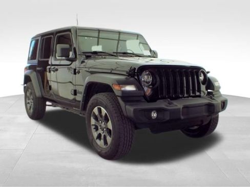 Used 2022 Jeep Wrangler Unlimited Sport AWD/4WD image 2
