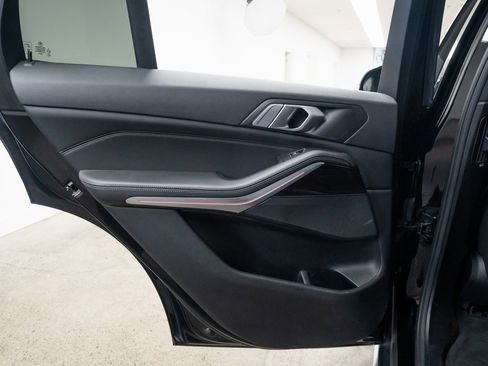 Used 2019 BMW X5 xDrive40i w/ Convenience Package image 20