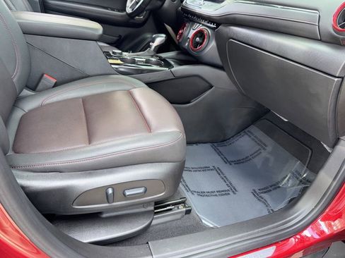 Used 2023 Chevrolet Blazer RS w/ Enhanced Convenience Package image 21