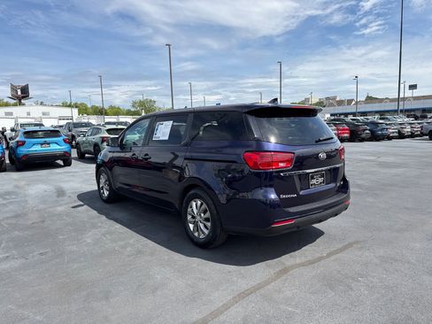 Used 2020 Kia Sedona LX FWD image 5