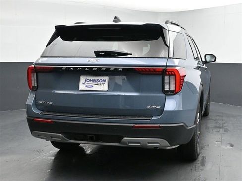 New 2026 Ford Explorer Active w/ Active Comfort Package image 14