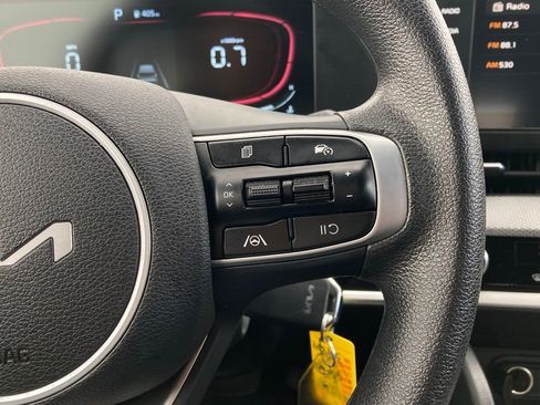 Used 2025 Kia Sportage LX image 15