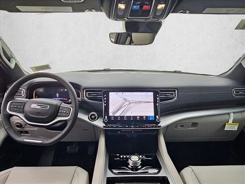 New 2026 Jeep Grand Wagoneer 2WD image 15
