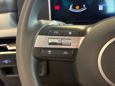 Used 2025 Hyundai Sonata SEL FWD image 17