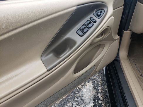 Used 2004 Ford Mustang GT image 14