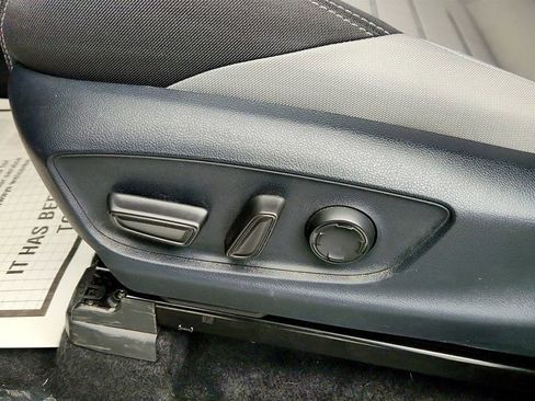 Used 2024 Toyota Tacoma TRD Off-Road w/ TRD Off Road Upgrade Package image 11