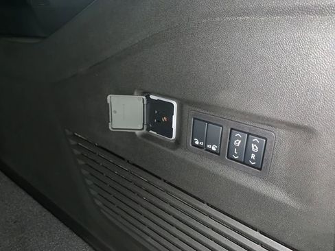 New 2026 Chevrolet Suburban Premier w/ Sun And Tow Package image 36