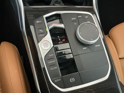 Certified 2024 BMW 330i Sedan image 13