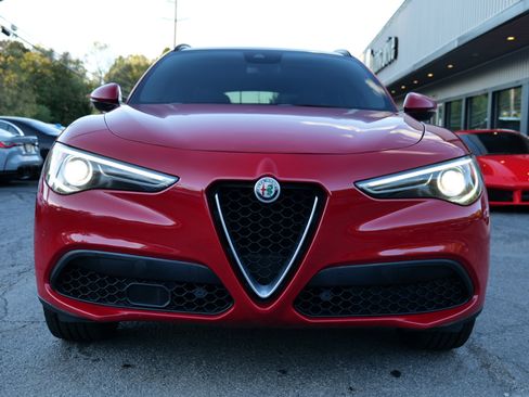 Used 2018 Alfa Romeo Stelvio Ti Sport image 12