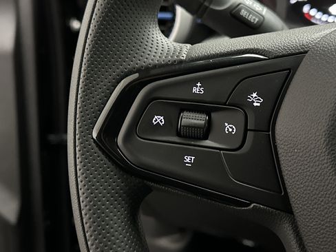 New 2026 Chevrolet Trax LS w/ LS Convenience Package FWD image 25