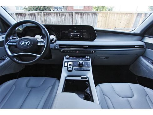 Used 2024 Hyundai Palisade SEL w/ Premium Package FWD image 10