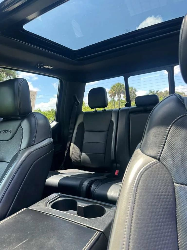 Used 2020 Ford F150 Raptor w/ Equipment Group 802A Luxury AWD/4WD image 20