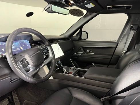 Used 2023 Land Rover Range Rover Autobiography AWD/4WD image 16