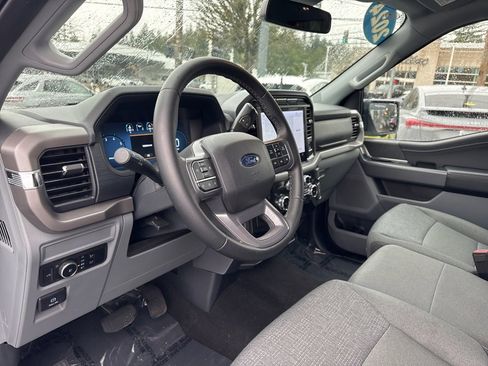 Used 2024 Ford F150 XLT w/ Tow/Haul Package image 19