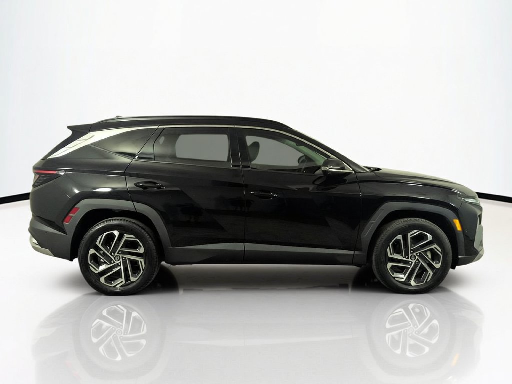 Used 2025 Hyundai Tucson Limited AWD/4WD image 5