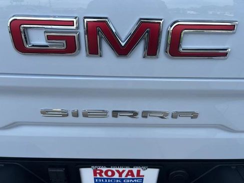 Certified 2026 GMC Sierra 1500 SLT AWD/4WD image 30