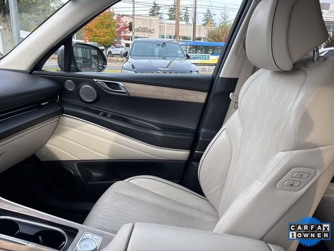 Used 2022 Genesis GV80 3.5T Advanced + image 32