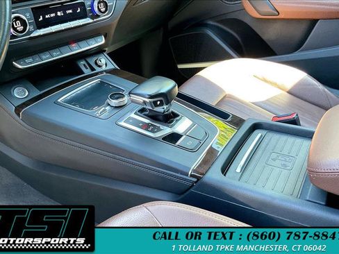 Used 2019 Audi Q5 2.0T Premium Plus w/ Premium Plus Package AWD/4WD image 14